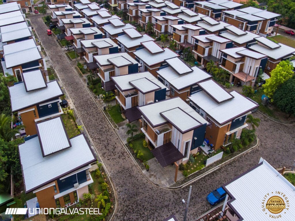 right colored roofs